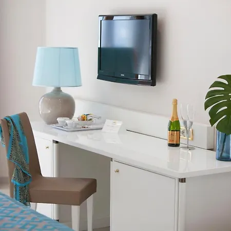 Hotel Nastro Azzurro