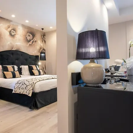 Nastro Azzurro Hotel 4*