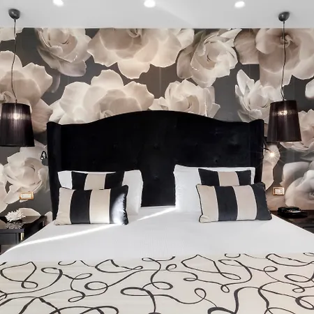 Nastro Azzurro Hotel 4*