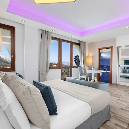 Hotel Nastro Azzurro 4*